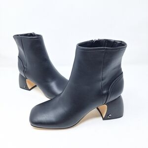 CIRCUS NY Ozzie Black Vegan Leather Ankle Booties Blick Heel Size 6